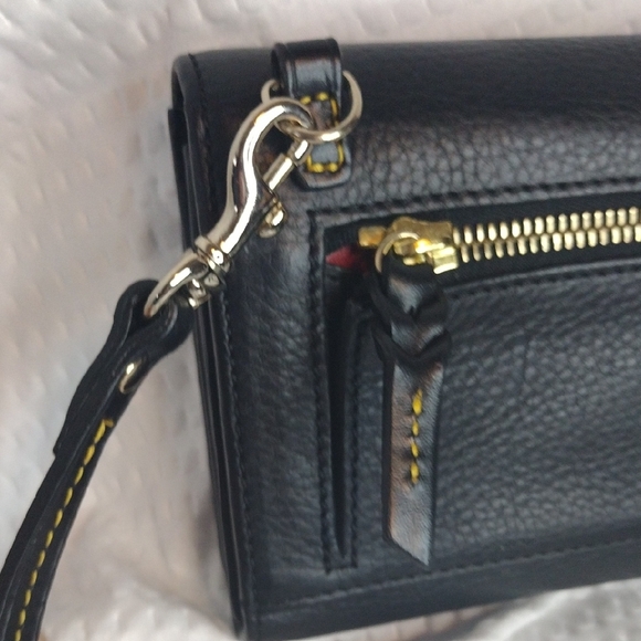 Dooney & Bourke Black Crossbody Bag With Detachable Crossbody Strap - Picture 6 of 10